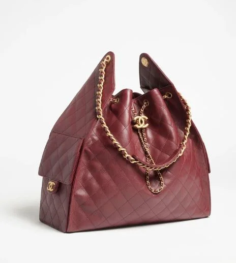 Installed a Chanel 25 Hobo Bag in Burgu...